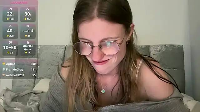 BustyKellyXXX online show from 03/26/26, 07:45