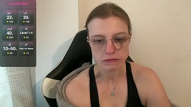 BustyKellyXXX online show from 11/10/25, 09:58