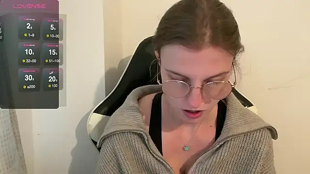 BustyKellyXXX online show from 11/26/25, 03:34