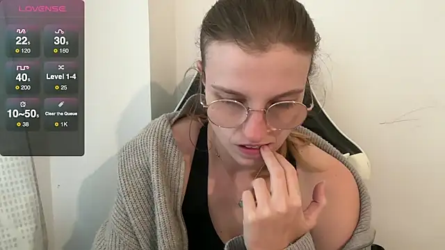 BustyKellyXXX online show from 11/05/25, 01:25