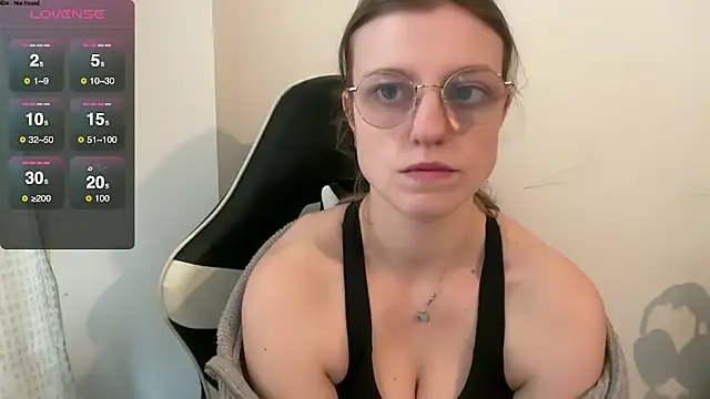 BustyKellyXXX online show from 02/05/26, 09:27