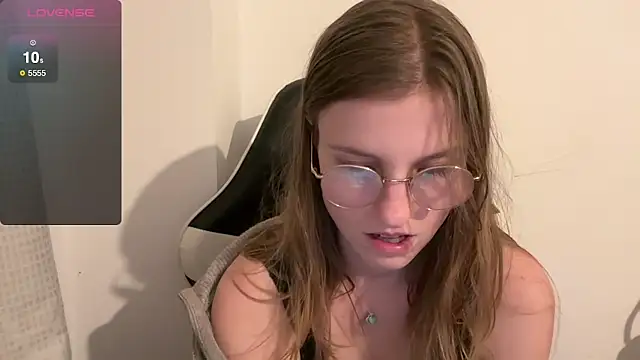 BustyKellyXXX online show from 12/14/25, 07:52