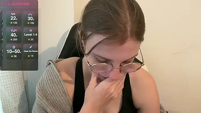 BustyKellyXXX online show from 11/14/25, 10:30