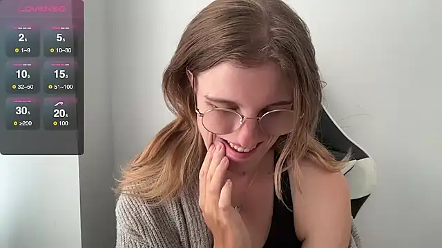 BustyKellyXXX online show from 09/09/25, 09:19