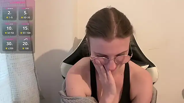 BustyKellyXXX online show from 02/18/26, 04:14