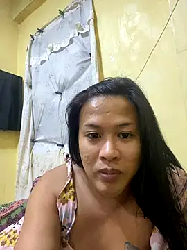 Snapshot of Hugecocklady chatting on 09/30/25, 11:16 Hugecocklady online show from 09/30/25, 11:16