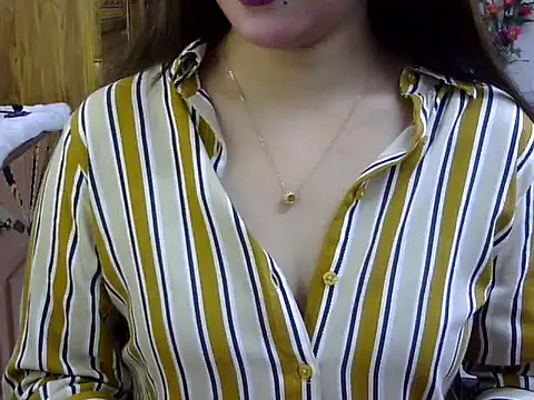 Snapshot of Obonti_2000 chatting on 01/11/26, 04:36 Obonti 2000 online show from 01/11/26, 04:36