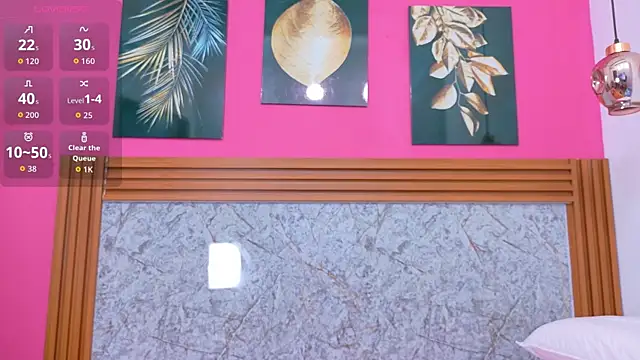 Snapshot of Testingdaddyy chatting on 12/17/25, 12:43 Testingdaddyy online show from 12/17/25, 12:43