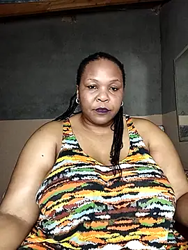 Moretl online show from 10/25/25, 08:42