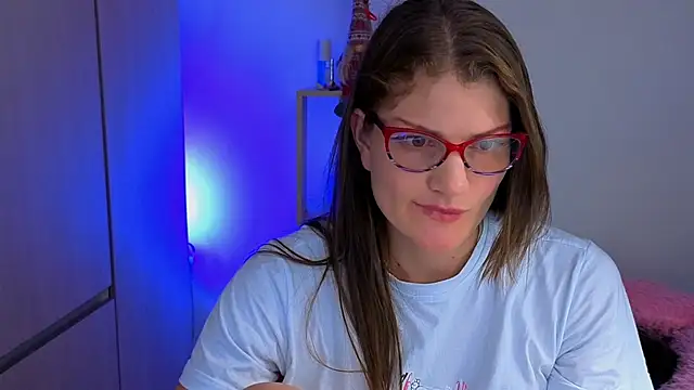 Camila-ventura online show from 12/05/25, 08:06