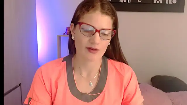Camila-ventura online show from 06/07/26, 12:10