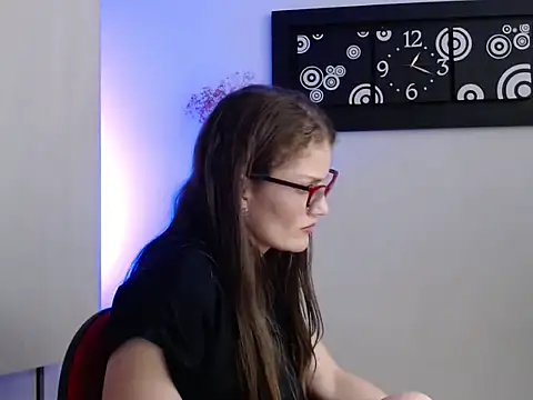 Camila-ventura online show from 10/09/25, 06:19
