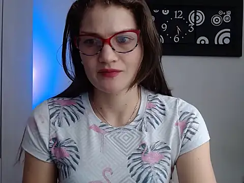 Camila-ventura online show from 09/28/25, 02:02