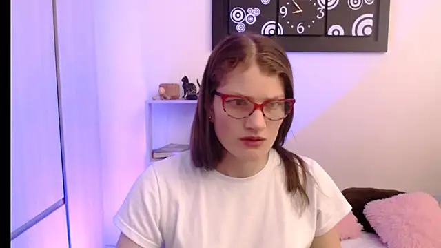 Camila-ventura online show from 06/12/26, 01:53