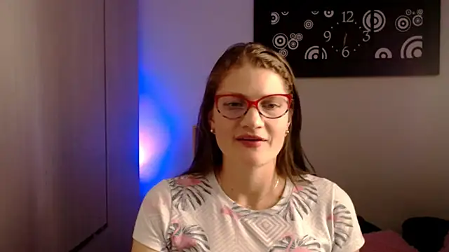 Camila-ventura online show from 04/09/26, 12:01