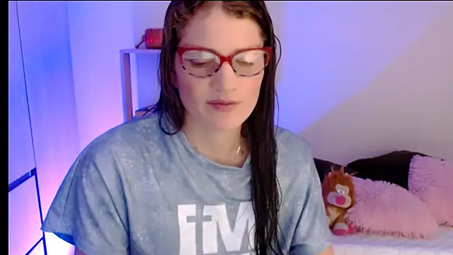 Camila-ventura online show from 06/06/26, 12:54
