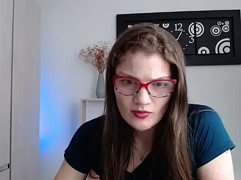 Camila-ventura online show from 10/07/25, 01:06