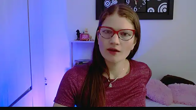 Camila-ventura online show from 05/09/26, 01:14