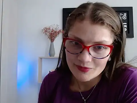 Camila-ventura online show from 10/03/25, 08:32