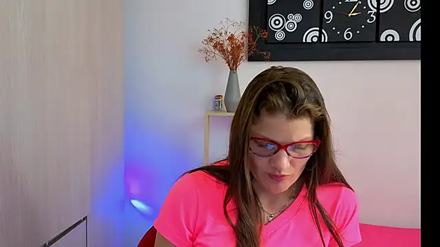 Camila-ventura online show from 12/22/25, 07:03