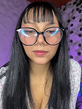 Maddy w online show from 04/01/26, 03:41