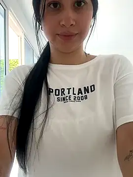 lucy grey25 online show from 11/08/25, 05:27