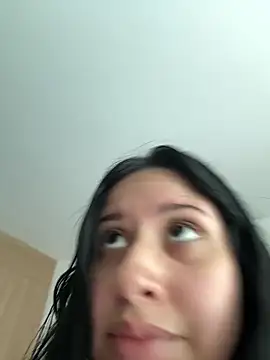 lucy grey25 online show from 04/05/26, 04:24