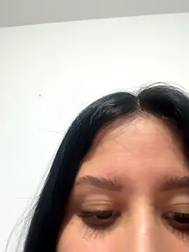 lucy grey25 online show from 10/26/25, 08:20