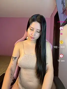 Snapshot of lucy_grey25 chatting on 06/24/26, 04:38 lucy grey25 online show from 06/24/26, 04:38