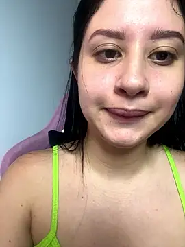 lucy grey25 online show from 01/17/26, 05:27