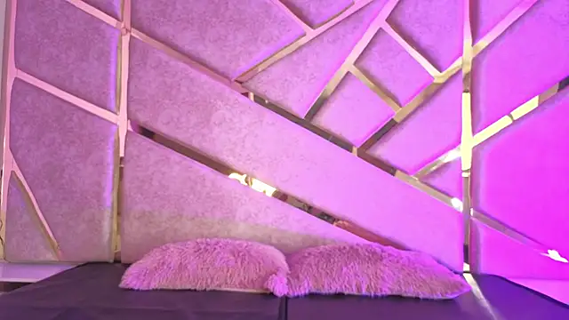 Zafiro claire online show from 02/14/26, 07:58