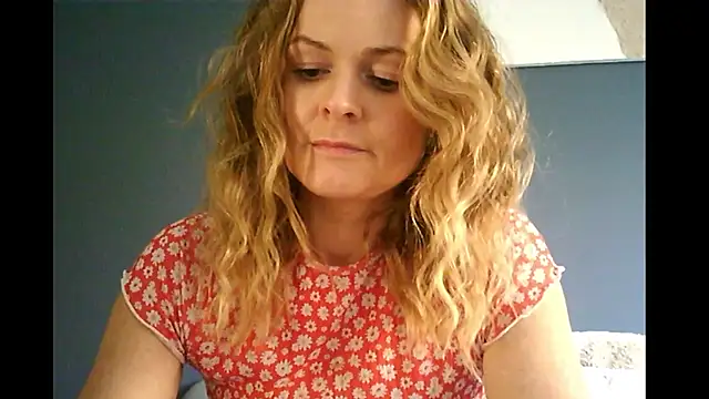 Ginger-bb online show from 10/17/25, 08:39