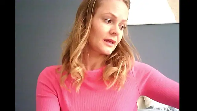 Ginger-bb online show from 09/15/25, 07:20