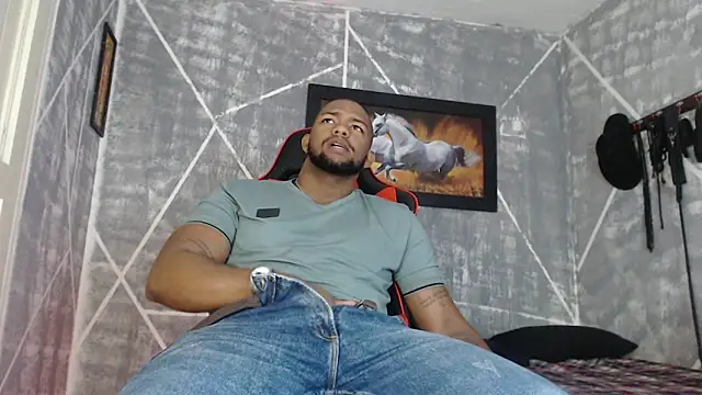 big blackmen19 online show from 12/01/25, 01:12