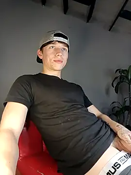 Snapshot of Logan_sixxer chatting on 11/15/25, 09:30 Logan sixxer online show from 11/15/25, 09:30