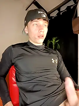 Snapshot of Logan_sixxer chatting on 09/24/25, 03:35 Logan sixxer online show from 09/24/25, 03:35