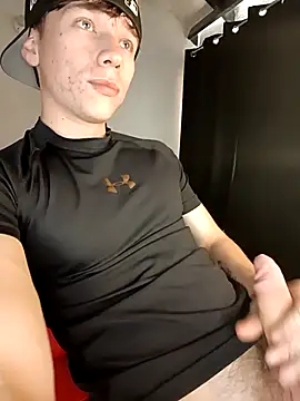 Snapshot of Logan_sixxer chatting on 10/08/25, 09:15 Logan sixxer online show from 10/08/25, 09:15