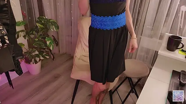 Queen of tease online show from 11/04/25, 04:00