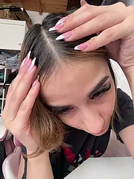 Babylovetiernax online show from 02/11/26, 01:11