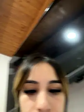 Babylovetiernax online show from 12/04/25, 04:22