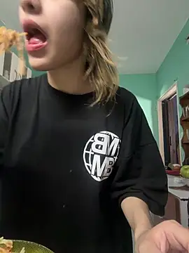 Babylovetiernax online show from 11/13/25, 03:38