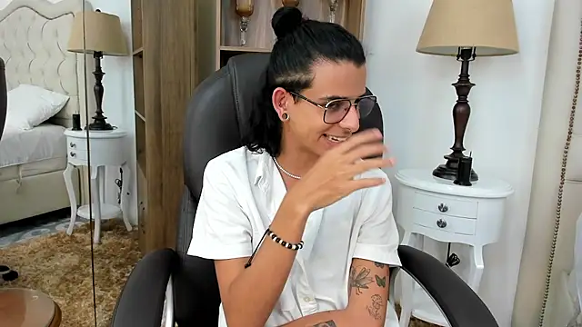 Ibratxandy online show from 02/24/26, 09:15