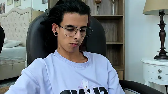 Ibratxandy online show from 02/21/26, 07:27