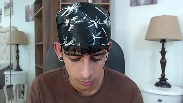 Ibratxandy online show from 05/08/26, 05:28