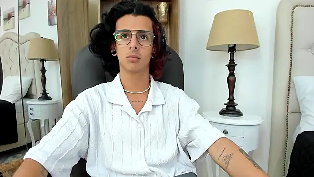 Ibratxandy online show from 02/14/26, 07:03