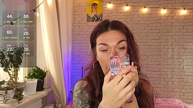 ReginaFoXXXy online show from 02/05/26, 09:49