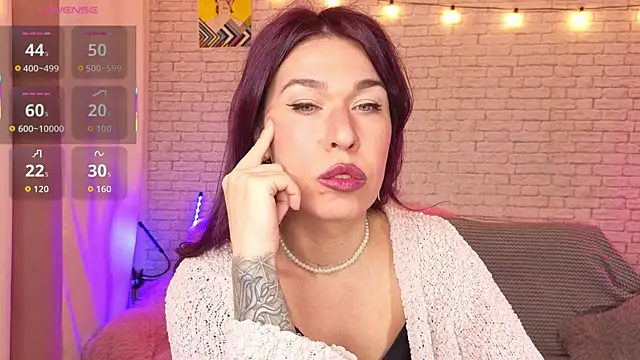 ReginaFoXXXy online show from 12/19/25, 12:07