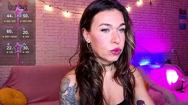 Snapshot of ReginaFoXXXy chatting on 09/09/25, 08:13 ReginaFoXXXy online show from 09/09/25, 08:13