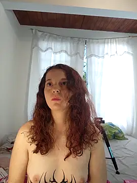 Snapshot of Sharon_Black chatting on 12/01/25, 01:01 Sharon Black online show from 12/01/25, 01:01