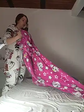 Snapshot of Sharon_Black chatting on 10/21/25, 11:42 Sharon Black online show from 10/21/25, 11:42